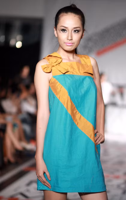 "My Style" là chương trình thời trang đầu tiên mà Ngọc Hân góp mặt ở vai trò nhà thiết kế sau khi tốt nghiệp Đại học Mỹ thuật Công nghiệp Hà Nội. Trong ảnh là Hoa hậu Mai Phương Thúy, bạn thân của Ngọc Hân. 