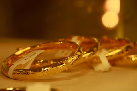 Sau một tuần lên xuống đầy biến động, giá vàng trong nước đã quay về đầu 44 triệu đồng một lượng. Ảnh: Tuệ Minh. 