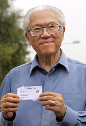 Tổng thống mới đắc cử của Singapore Tony Tan, 71 tuổi.
