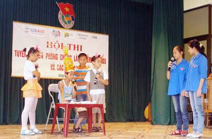 Tiết mục “Một lần lầm lỡ” của thanh thiếu niên Chi đoàn khu 5A.