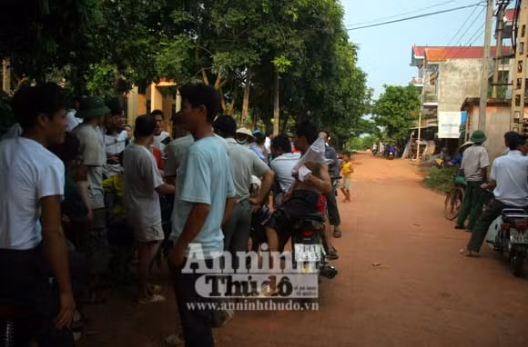 Xem khám nhà hung thủ giết người man rợ, cướp vàng ảnh 2