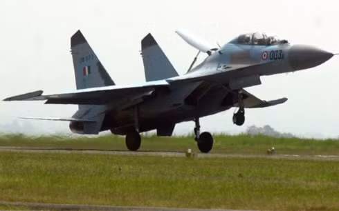Tiêm kích Su-30MKI của không quân Ấn Độ (Ảnh AP).
