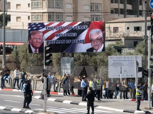 Cảnh sát tăng cường an ninh tại thành phố Bờ Tây Bethlehem ngày 23/5. (Nguồn: AFP/TTXVN)