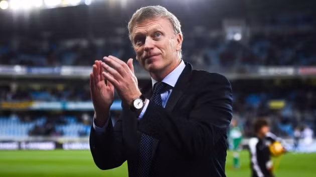  Moyes chia tay Sunderland khi gắn bó chưa đầy một năm.