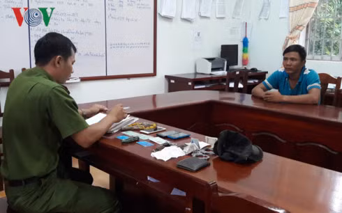 Đối tượng Nguyễn Vũ Linh tại cơ quan điều tra.