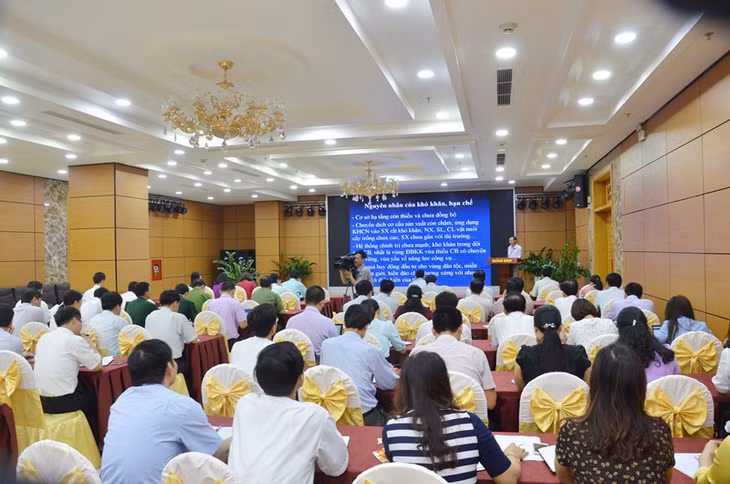 Quang cảnh hội nghị