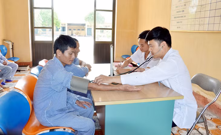 Các học viên thường xuyên được kiểm tra sức khoẻ để đánh giá hiệu quả cai nghiện.