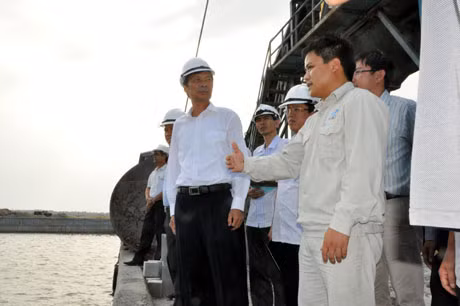 đồng chí Nguyễn Văn Đọc kiểm tra quy hoạch chung đầm nhà mạc và hướng tuyến dự án đường nối cao tốc Hà Nội - Hải Phòng với TP Hạ Long
