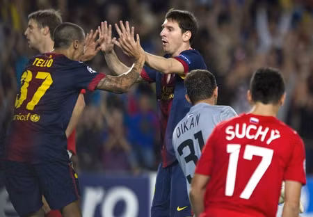 Barcelona vượt lên dẫn trước nhờ sự tỏa sáng của Tello