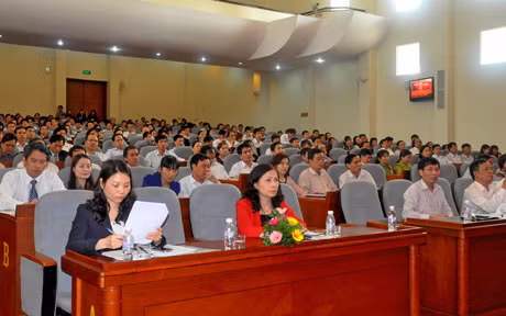 Quang cảnh hội nghị.