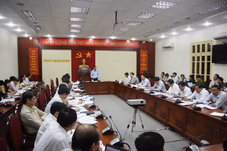 Quang cảnh buổi làm việc.