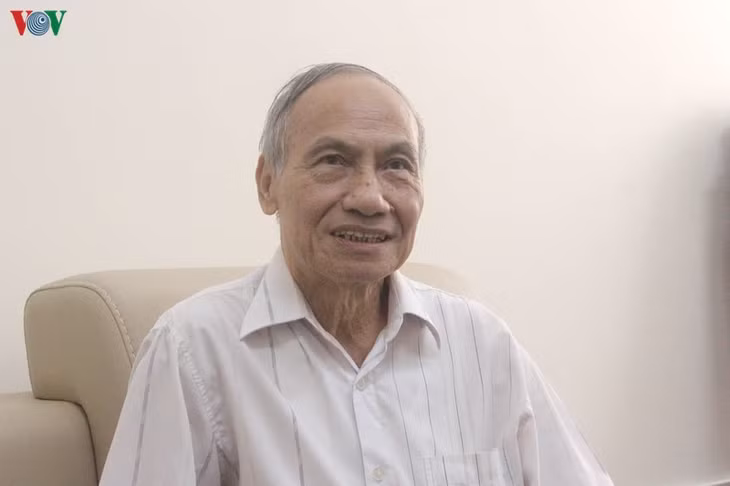 PGS.TS Nguyễn Kế Hào cho rằng cần xem lại việc đánh giá sách giáo khoa khi đánh trượt bộ sách Công nghệ giáo dục của GS Hồ Ngọc Đại.