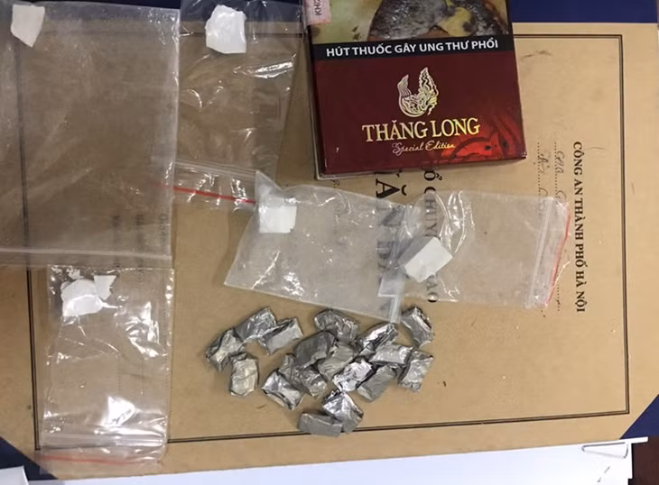  Tang vật vụ án.