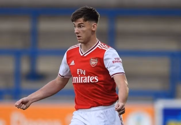  Kieran Tierney đã có trận đấu cùng đội U23.