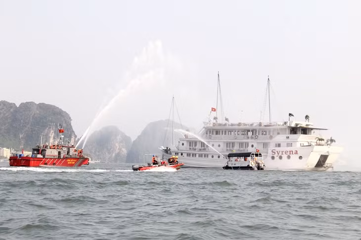 pccc tàu du lịch