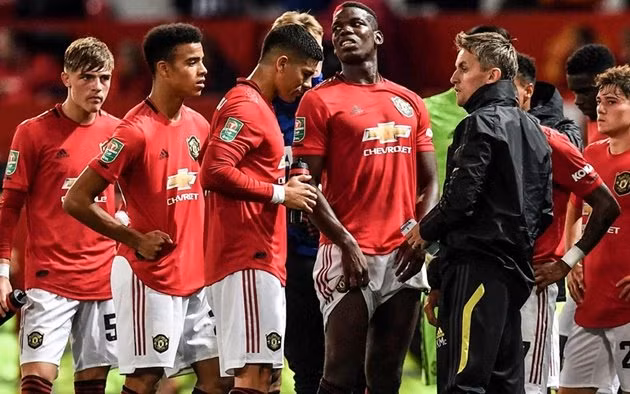  Man Utd đang trải qua giai đoạn rất khó khăn.