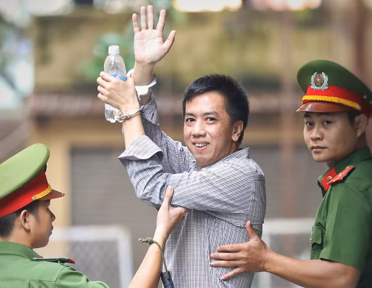 Bị cáo Võ Mạnh Cường. Ảnh: Hữu Khoa.