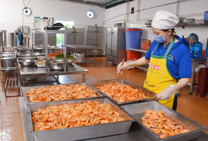 Cơ sở Bảo Trung cung cấp 4.000 suất ăn 