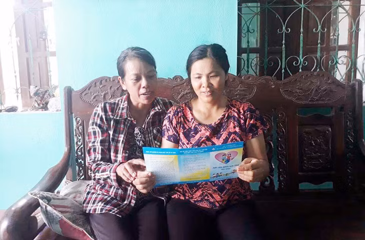 Cô Ngô Thị Hảo, CTV dân số khu Rặng Thông, phường Quảng Yên, TX Quảng Yên
