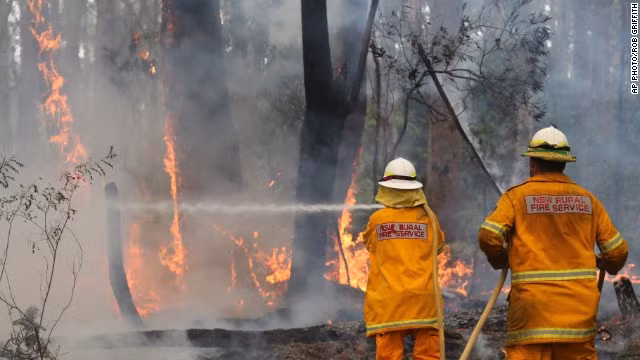 Cơ quan khí tượng Australia cảnh báo, nếu không có mưa trong thời gian tới nhiều khả năng cháy rừng sẽ bùng phát trên diện rộng. Ảnh: AP