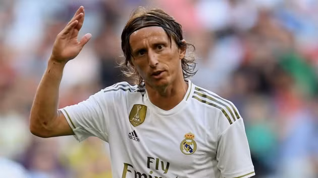  Luka Modric là "bệnh binh" mới của Real.