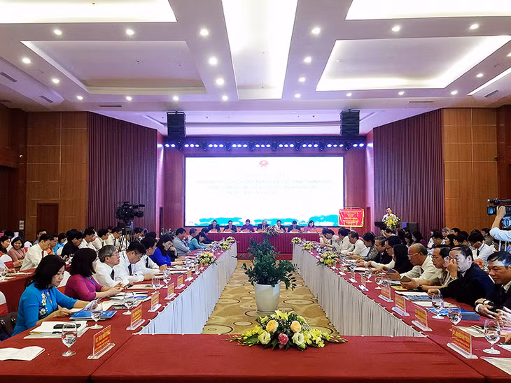 Quang cảnh hội nghị.