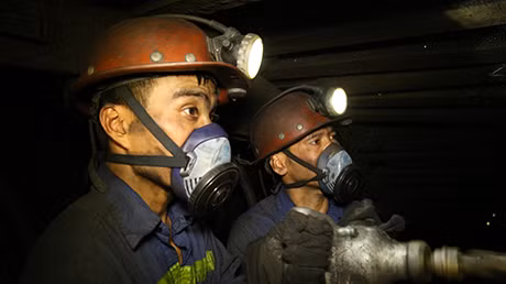 Thi đua sản xuất ở than Nam Mẫu