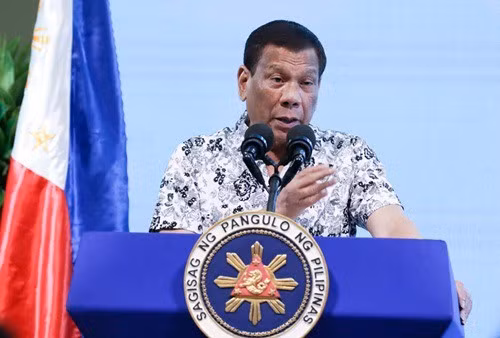 Tổng thống Philippines Duterte phát biểu tại thành phố Bataan hôm 13/9. Ảnh: