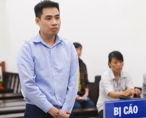 Bị cáo Trình không thừa nhận cáo buộc. Ảnh: Việt Dũng