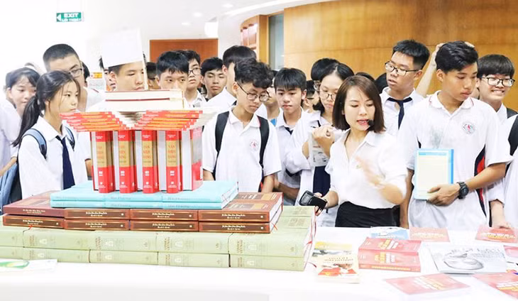Ngày hội sách ở Thư viện tỉnh