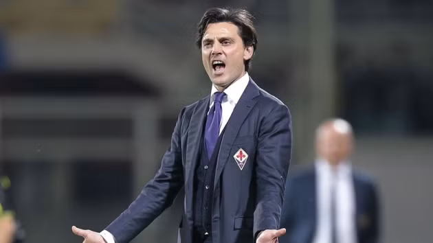  Vincenzo Montella đang gặp khó ở Fiorentina.
