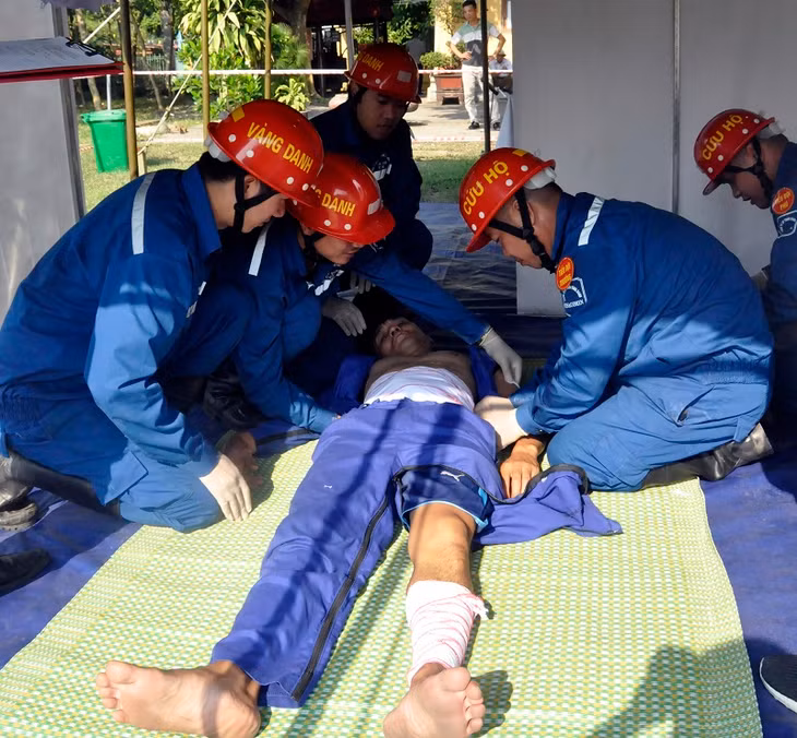 Phần thi y tế, sơ cứu ban đầu của Công ty CP than Vàng Danh.