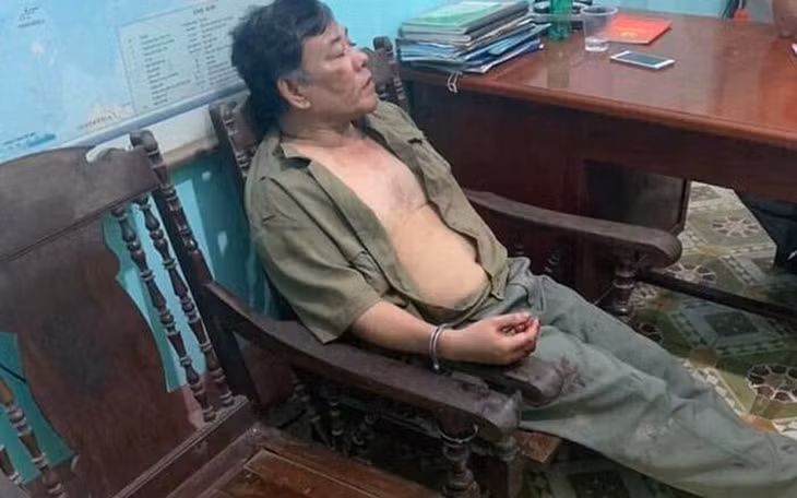  Nghi phạm đang bị tạm giữ tại cơ quan công an.