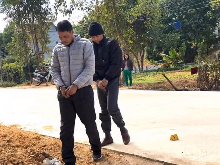 Hai đối tượng bị bắt tại hiện trường