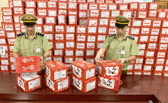 Bánh kẹo, thực phẩm là một trong những mặt hàng sẽ bị tăng cường kiểm tra.