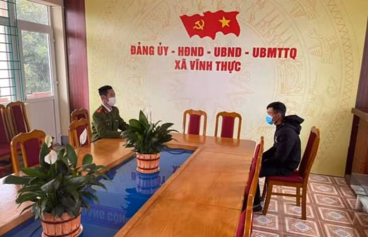 Xúc phạm Công an trên Facebook, Đoàn Văn Thương bị xử phạt 7,5 triệu đồng.