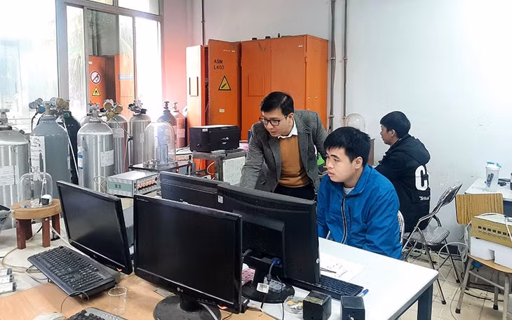 Nghiên cứu khoa học tại Viện Ðào tạo quốc tế về khoa học vật liệu (Trường đại học Bách khoa Hà Nội)