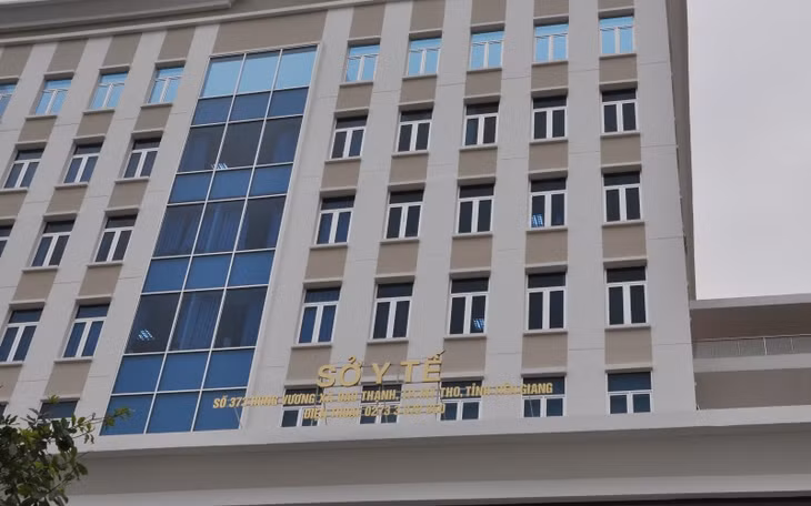 Sở Y tế tỉnh Tiền Giang, nơi ông Nguyễn Văn Nguyện làm Chánh Văn phòng.