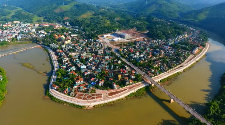 Huyện Tiên Yên nhìn từ trên cao. Ảnh: Xuân Thao