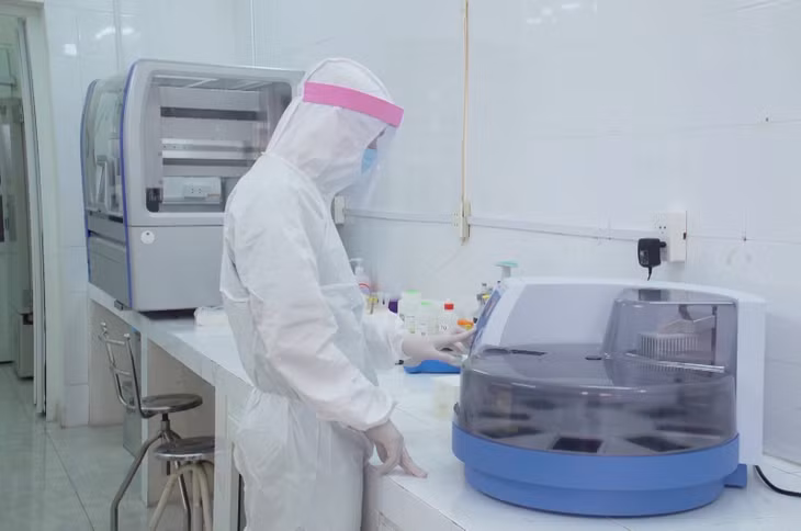 Xét nghiệm virus SARS-CoV-2 tại CDC Quảng Ninh. Xét nghiệm virus SARS-CoV-2 tại CDC Quảng Ninh.