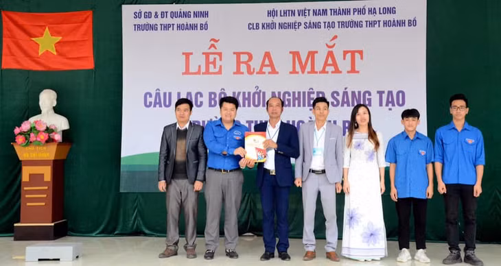 Ra mắt CLB khởi nghiệp sáng tạo Trường THPT Hoành Bồ - CLB sáng tạo khởi nghiệp đầu tiên trong khối THPT trên địa bàn tỉnh