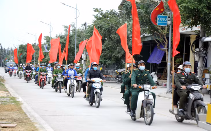 Công an huyện Cô Tô và các lực lượng ra quân triển khai đợt cao điểm tấn công trấn áp tội phạm bảo vệ Đại hội Đảng toàn quốc lần thứ XIII và Tết Nguyên đán 2021.