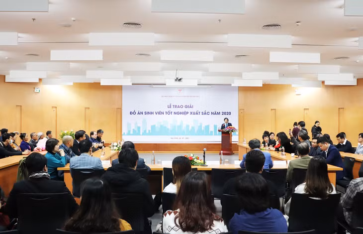 Quang cảnh buổi lễ trao giải.