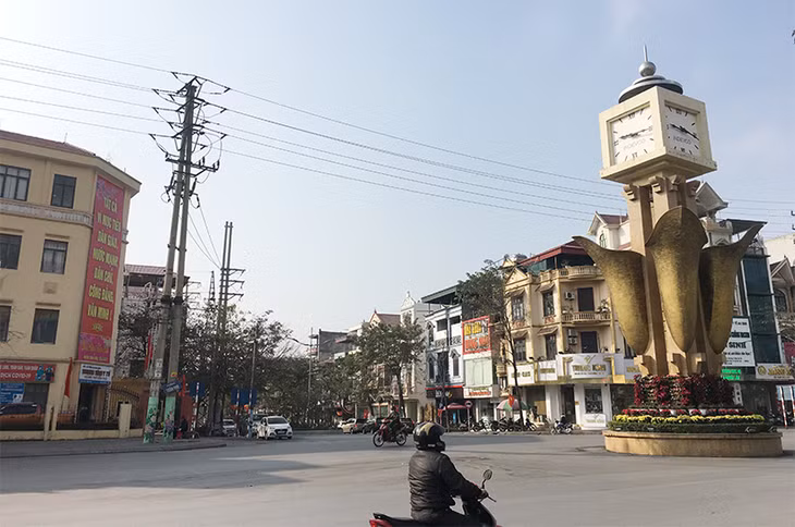 Một góc TP Cẩm Phả.