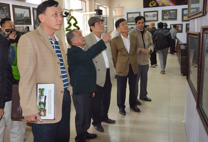 Triển lãm đã nhận rất nhiều sự quan tâm của công chúng, nhất là những người lớn tuổi, ưa hoài niệm.