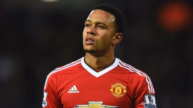  Depay ngậm ngùi chia tay M.U.