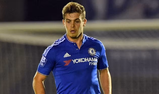 Conroy là một sản phẩm của lò đào tạo trẻ Chelsea. Ảnh: Express.