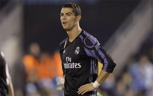 Bàn thắng đẹp của Ronaldo không đủ để cứu Real khỏi kết cục bị loại.