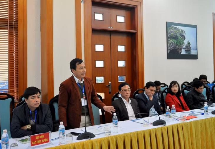 Các đại biểu thảo luận, chia sẻ kinh nghiệm tại buổi hội thảo.