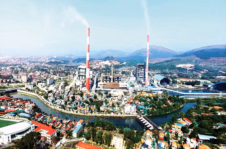 Toàn cảnh thành phố trẻ Uông Bí. Ảnh: Đức Thịnh (CTV)